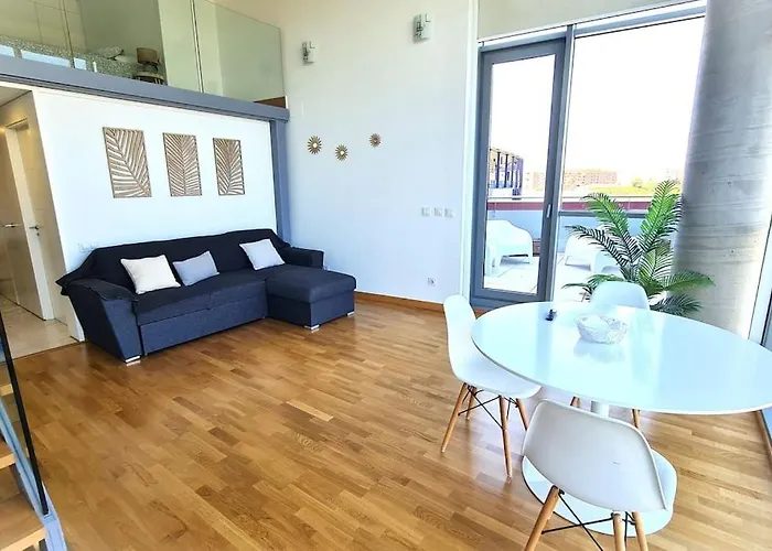 E-arenas With Terrace In Edificio Arenas *